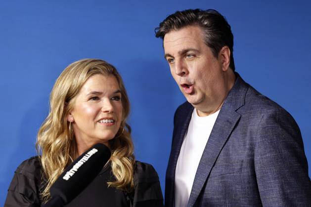 Schauspielerin Anke Engelke und Schauspieler Bastian Pastewka beim Fototermin zur Programmpräsentation Amazon Prime Video presents Deutschland 2025 in den Balloni-Hallen. Köln, 04.06.2025 NRW Deutschland Copyright: xChristophxHardtx