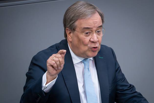 Deutscher Bundestag, 10. Plenarsitzung Armin Laschet (CDU) bei seiner Rede zur Aktuelle Stunde zur humanitaeren Katastrophe in Gaza bei der 10. Sitzung des Deutschen Bundestag in Berlin, 05.06.2025 Berlin Berlin Deutschland