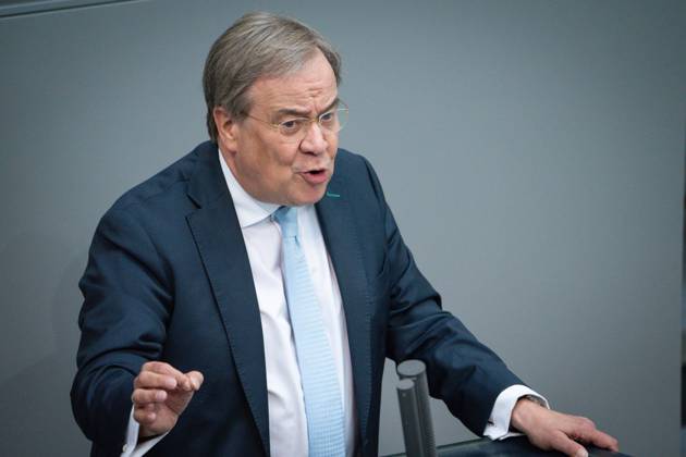 Deutscher Bundestag, 10. Plenarsitzung Armin Laschet (CDU) bei seiner Rede zum Tagesordnungspunkt Aktuelle Stunde zur humanitaeren Katastrophe in Gaza bei der 10. Sitzung des Deutschen Bundestag in Berlin, 05.06.2025 Berlin Berlin Deutschland
