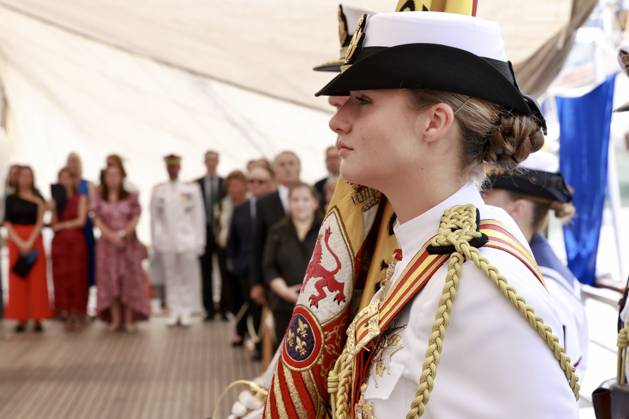 Bilder des Jahres 2025, Entertainment 06 Juni Entertainment Themen der Woche KW23 Entertainment Bilder des Tages 06-06-2025 USA Crown Princess Leonor attends the flag ceremony aboard the training ship Juan Sebastian de Elcano in New York, USA. Â  Copyright: xPPEx