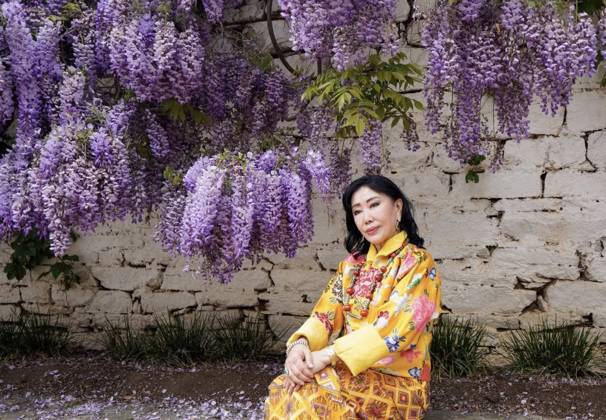 Bilder des Jahres 2025, Entertainment 06 Juni Entertainment Themen der Woche KW24 Entertainment Bilder des Tages 10-06-2025 Bhutan Queen wishing her mother Queen Gyalyum Dorji Wangmo Wangchuck a Happy 70th birthday. She writes: Your wisdom, compassion, and unwavering dedication have left an indelible mark on the heart of our nation. May this special day honor the extraordinary life you have lived and the countless lives you continue to uplift.  Copyright: xPPEx