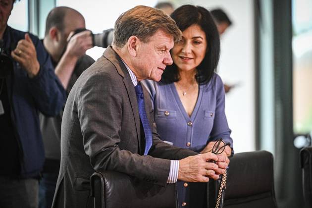 Bundeskabinett ** NUR FÜR REDAKTIONELLE ZWECKE ** EDITORIAL USE ONLY **<p> Johann Wadephul (CDU, l), Außenminister, und Katherina Reiche (CDU), Bundesministerin für Wirtschaft und Energie, nehmen an der Sitzung des Bundeskabinetts im Bundeskanzleramt teil, fotografiert am 11.06.2025 in Berlin.< p> Politik, Regierung Berlin Berlin Berlin Copyright: MaurizioxGambarini