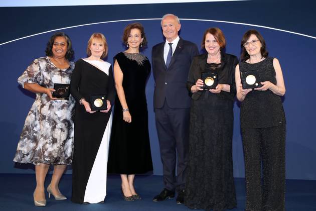 Presentation of the LOréal UNESCO International Award for Women in Science at UNESCO, Paris Laureate for Africa and the Arab States Professor Priscilla Baker, Analytical Chemistry Laureate for North America Professor Barbara Finlayson Pitts, Environmental Sciences Laureate for Europe Professor Claudia Felser, Condensed Matter Physics and Laureate for Latin America and the Caribbean Professor Maria Teresa Dova, Particle and Field Physics around Audrey Azoulay Directrice Générale de L Unesco and Jean Paul Agon Président de la Fondation LOréal Prix International LOréal UNESCO pour les Femmes et la Science at UNESCO, Paris, France on June 12, 2025 Bertrand Rindoff Bestimage Ceremony of the LOréal UNESCO for Women in Science Awards Ceremony at  Copyright: xBERTRANDxRINDOFFxPETROFFx xBESTIMAGExBERTRANDxRINDOFFxPETROFFx xBESTIMAGEx