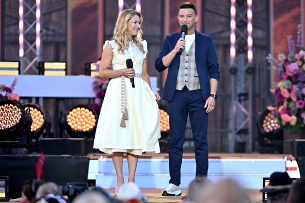14.06.2025 - Bad Kleinkirchheim St. Oswald am Hoferriegel in Österreich (AUT) - Wenn die Musi spielt Open Air 2025 - Stefanie Hertel und Marco Ventre,