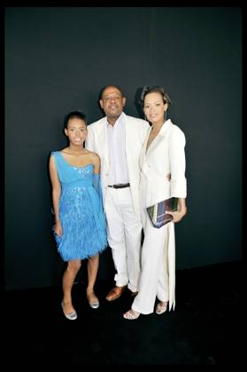 FOREST WHITAKER, SA FILLE AMBRE ET SA FEMME - PEOPLE AU DEFILE DE MODE GEORGES CHAKRA - COLLECTION HAUTE COUTURE AUTOMNE HIVER 2008 2009 A PARIS PEOPLE ATTENDING GEORGES CHAKRA FASHION SHOW IN PARIS PARIS France Copyright: xLUCxCASTELx xBESTIMAGExLUCxCASTELx xBESTIMAGEx