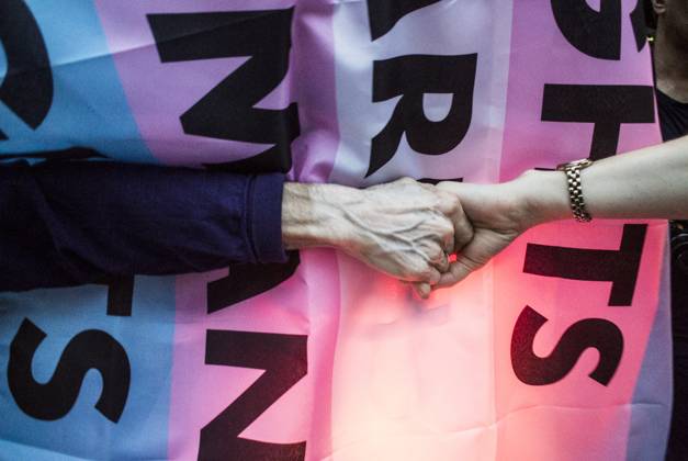 Bilder des Jahres 2025, News 06 Juni News Bilder des Tages June 27, 2025, New York City, New York, USA: Drag Queens gather in Tompkins Sqaure Park and then march to the Stonewall Inn in Greenwich Village, New York City. New York City USA - ZUMAt442 20250627_znp_t442_017 Copyright: xBillyxTompkinsx