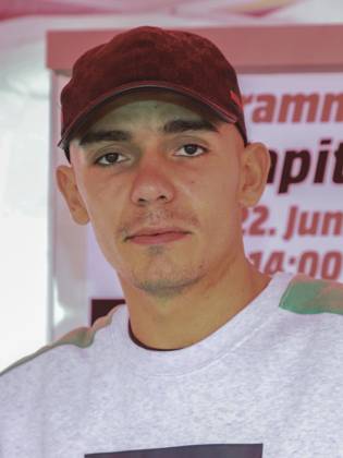 Deutschrapper Capital Bra auf Promotour am 22.06.2018 in Magdeburg, Deutschrapper Capital Bra auf Promotour am 22. Juni 2018 in Magdeburg Deutsch rapper Capital Bra auf Promotour am 22.06.2018 in Magdeburg, German rapper Capital Bra on promotional tour on June 22, 2018 in Magdeburg Copyright: imageBROKER AxelxKammerer ibliqx10591038.jpg