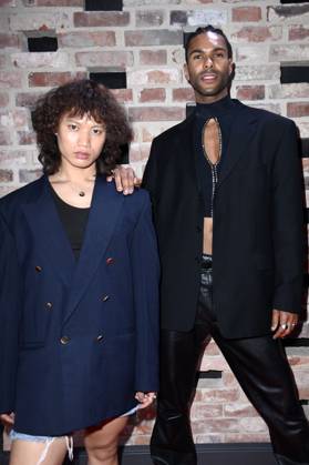 Eliob Demofike mit Lebenspartner Myat bei der Verleihung der Bunte New Faces Awards Style 2025 im Telegraphenamt. Berlin, 03.07.2025