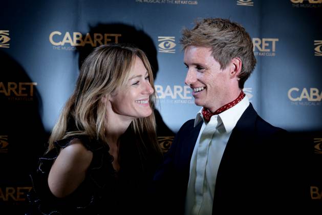Bilder des Jahres 2025, Entertainment 07 Juli Entertainment Themen der Woche KW28 Cabaret gala performance, Kit Kat Club at the Playhouse Theatre, London UK, on 7th July 2025 Hannah Bagshawe and Eddie Redmayne at Cabaret gala performance, Kit Kat Club at the Playhouse Theatre, London UK, on 7th July 2025, Credit:James Shaw Avalon UNITED KINGDOM, LONDON, London Copyright: xJamesxShawx xAvalonx 1019339387