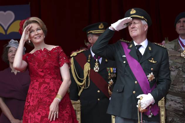 Military and civilian parade for the national Day 2025 BRUSSELS, BELGIUM - JULY 21 : Queen Mathilde of Belgium and King Philippe of Belgium during the military and civilian parade for the national Day 2025 on the Place des Palais - Paleizenplein pictured on July 21, 2025 in Brussels, Belgium, 21 07 2025 Brussels Belgium Copyright: xXpix