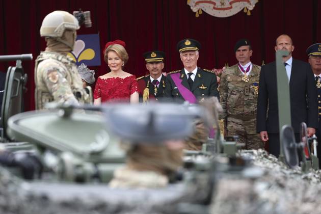 Military and civilian parade for the national Day 2025 BRUSSELS, BELGIUM - JULY 21 : Queen Mathilde of Belgium, King Philippe of Belgium and Theo Francken (N-VA), Minister of Defence of Federal Government during the military and civilian parade for the national Day 2025 on the Place des Palais - Paleizenplein pictured on July 21, 2025 in Brussels, Belgium, 21 07 2025 Brussels Belgium Copyright: xXpix