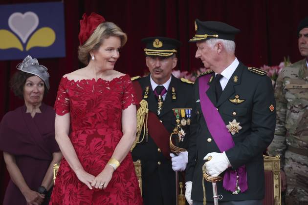 Military and civilian parade for the national Day 2025 BRUSSELS, BELGIUM - JULY 21 : Queen Mathilde of Belgium, King Philippe of Belgium during the military and civilian parade for the national Day 2025 on the Place des Palais - Paleizenplein pictured on July 21, 2025 in Brussels, Belgium, 21 07 2025 Brussels Belgium Copyright: xXpix