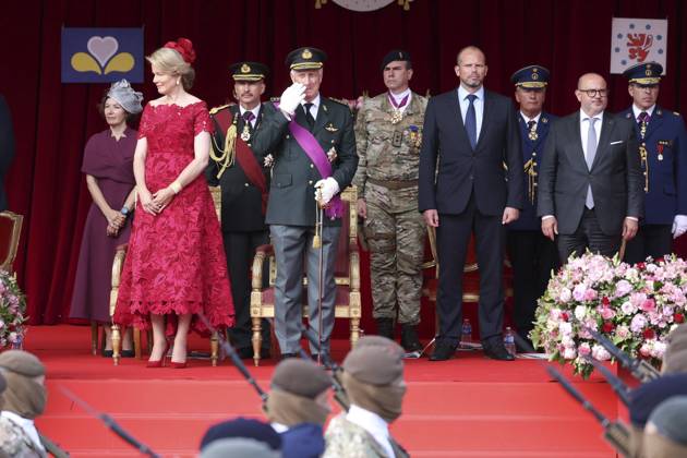 Military and civilian parade for the national Day 2025 BRUSSELS, BELGIUM - JULY 21 : Queen Mathilde of Belgium, King Philippe of Belgium, Theo Francken (N-VA), Minister of Defence of Federal Government and Bernard Quintin (MR), Minister of Security and the Interior, responsible for Beliris of Federal Government during the military and civilian parade for the national Day 2025 on the Place des Palais - Paleizenplein pictured on July 21, 2025 in Brussels, Belgium, 21 07 2025 Brussels Belgium Copyright: xXpix