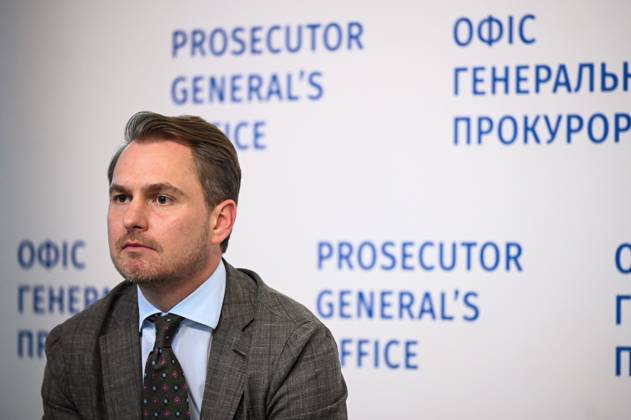Briefing of Ukraine?s Prosecutor General Ruslan Kravchenko in Kyiv Prosecutor General of Ukraine Ruslan Kravchenko holds a briefing in Kyiv, Ukraine, on July 23, 2025. Kyiv Ukraine  Copyright: xDANYLOxANTONIUKx originalFilename: ukrinform-briefing250723_npN9F.jpg