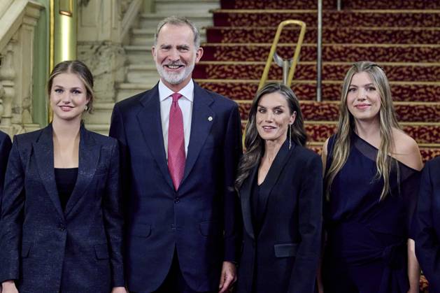 July 23, 2025, Barcelona, Barcelona, Spain: KING FELIPE VI OF SPAIN, QUEEN LETIZIA OF SPAIN, CROWN PRINCESS LEONOR DE BORBON AND PRINCESS SOFIA DE BORBON attend the Princesa de Girona Foundation Awards at Gran Teatro del Liceu Barcelona Spain - ZUMAc260 20250723_zep_c260_003 Copyright: xMikexChicorrox