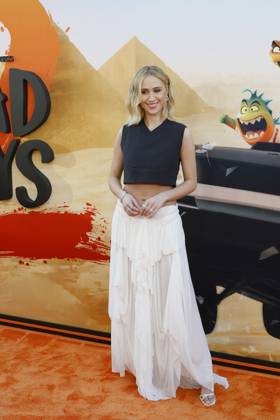 July 23, 2025, Los Angeles, California, USA: Maria Bakalova at the Premiere of The Bad Guys 2 at the TCL Chinese Theatre IMAX Los Angeles USA - ZUMAg107 20250723_zep_g107_101 Copyright: xNinaxPrommerx