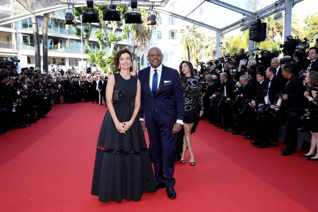 Audrey Azoulay et Forest Whitaker (Palme d honneur) - Montée des marches du film Coupez ! pour la cérémonie d’ouverture du 75ème Festival International du Film de Cannes. Le 17 mai 2022 Dominique Jacovides Bestimage Red carpet of the movie « Final Cut (Coupez !) » for the opening ceremony of the 75th Cannes International Film Festival. On may 17th 2022 Cannes France Copyright: xDOMINIQUExJACOVIDESx xBESTIMAGExDOMINIQUExJACOVIDESx xBESTIMAGEx