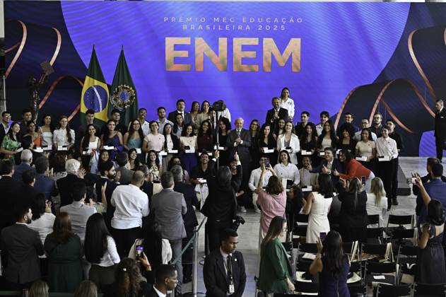 BRASiLIA, DF - 11.08.2025: PRESIDENTE LULA ENTREGA PRÃªMIO MEC - This Monday (11) President Lula da Silva will participate in the ceremony to present the MEC Prize for Brazilian Education at the Planalto Palace. x2785310x  TonxMolina