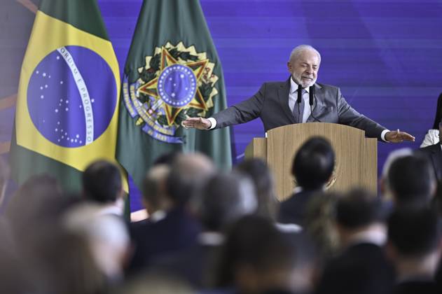 BRASiLIA, DF - 11.08.2025: PRESIDENTE LULA ENTREGA PRÃªMIO MEC - Photo, President Lula during the award ceremony. This Monday (11) President Lula da Silva, participates in the MEC Brazilian Education Award ceremony at the Planalto Palace. x2785314x  TonxMolina
