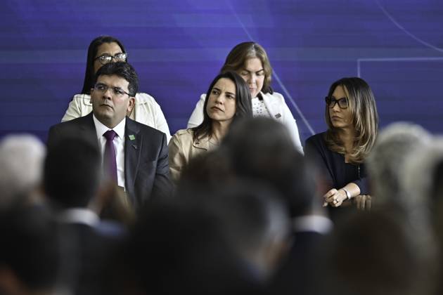 BRASiLIA, DF - 11.08.2025: PRESIDENTE LULA ENTREGA PRÃªMIO MEC - Photo: First Lady Janja Lula da Silva, Governor Raquel Lyra and Governor Rafael Fonteles during the award ceremony. This Monday (11), President Lula da Silva will participate in the MEC Brazilian Education Award ceremony at the Planalto Palace. x2785348x  TonxMolina