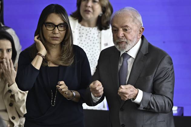 President Of Brazil, Lula Da Silva Brazilian President Lula da Silva attends the MEC Brazilian Education Award Ceremony at the Planalto Palace in Brasilia, Brazil, on August 11, 2025. Brasilia DIstrito Federal Brazil  Copyright: xTonxMolinax originalFilename: molinaneto-presiden250811_np7mS.jpg
