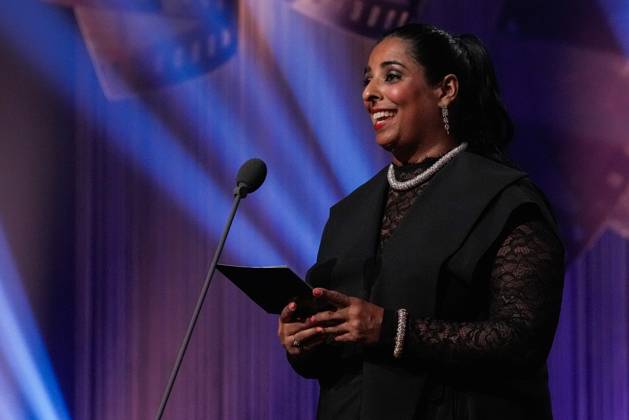 Amandaprisen 2025 Haugesund 20250816. Kultur- og likestillingsminister Lubna Jaffery deler ut prisen arets ÃÜres-Amanda under Amandaprisutdelingen i Festiviteten i Haugesund. Foto: Jan Kare Ness NTB Haugesund Norge fw7qznFYV0I EDITORIAL USE ONLY Ref:_ENTfw7qznFYV0I.jpg Copyright: xJanxKarexNessx xNTBx