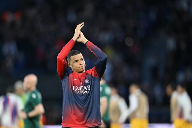 Paris Saint-Germain v Barcelona - UEFA Champions League PARIS, FRANCE - APRIL 10: Kylian Mbappe of Paris Saint-Germain gestures during the UEFA Champions League quarter finals first leg football match between Paris Saint-Germain and FC Barcelona at Parc des Princes in Paris, France on April 10, 2024. France World. Editorial use only. Please get in touch for any other usage. Copyright: x2025xAnadoluxMustafaxYalcınx