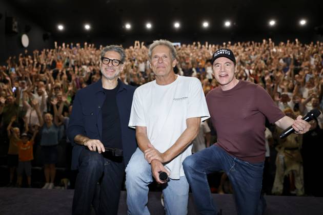 Die Schauspieler Rick Kavanian, Christian Tramitz und Michael Bully Herbig bei der Kino-Tour zu ihrem neuen Film Das Kanu des Manitu im Cineplex Kino. Leverkusen, 18.08.2025 NRW Deutschland Copyright: xChristophxHardtx