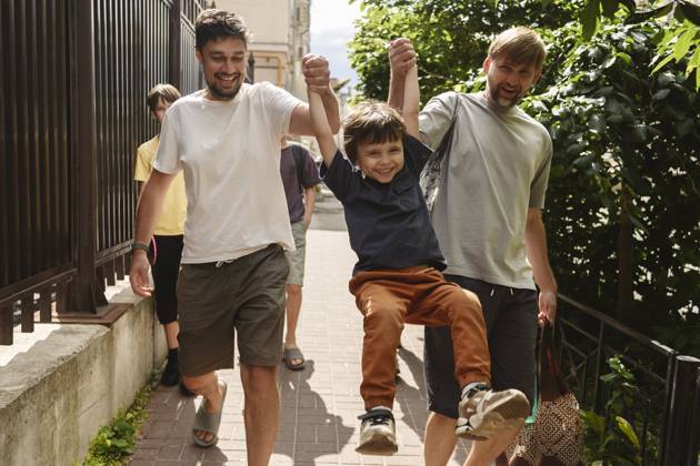 Group spending joyful summer day together walking outdoors model released, Symbolfoto, EYAF03433