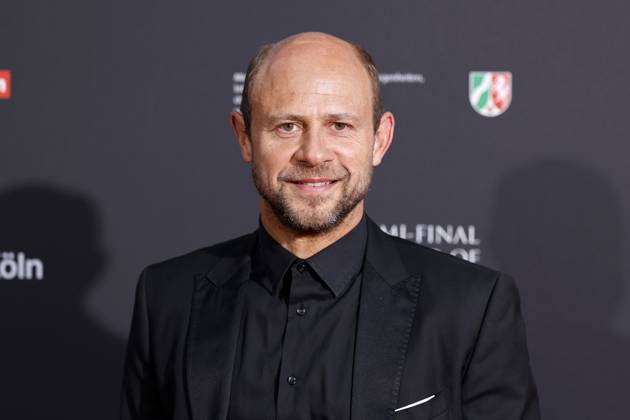 Schauspieler Moritz Führmann kommt zur Abendveranstaltung anlässlich der Kölner Jurysitzung zum international Emmy Award 2025 - Semi Final round of Judging der international Emmy Awards auf Schloss Arff. Köln, 28.08.2025 NRW Deutschland Copyright: xChristophxHardtx