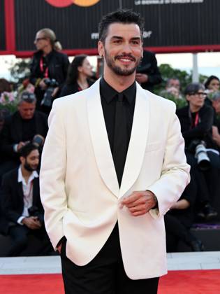 Venice, Italy: Venice, 82nd Venice International Film Festival 2025 - Evening 4 - KINEO AWARD red carpet Pictured: Aras Ayd?n Venice Italy  - ZUMAp169 20250830_zea_p169_2533 Copyright: xAlbertoxTerenghi PoolxxEvenx