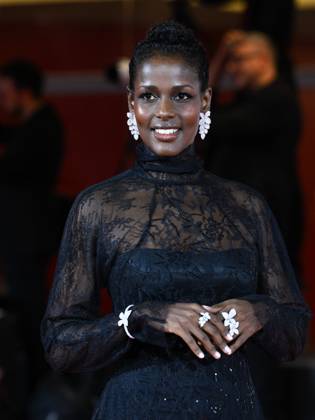 Venice, 82nd Venice International Film Festival 2025 - Evening 5 - Red Carpet Filming Italy Venice Award . Pictured: Mariam Battistelli  Copyright: xManuelexMangiarottix xipa-agency.netx xPoolxPhotoxEventsx06x IPA_Agency_IPA63786234