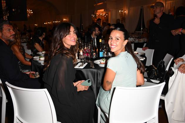 Venice, 82nd Venice International Film Festival 2025 - Evening 5 - Filming Italy Awards Ceremony. Pictured: Ambra Angiolini, Jolanda Renga  Copyright: xManuelexMangiarotti PoolxPhotoxEventsx06x xipa-agency.netx xManuelexMangiarotti PoolxPhotoxEx IPA_Agency_IPA63793824