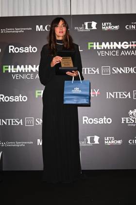 Venice, 82nd Venice International Film Festival 2025 - Evening 5 - Filming Italy Awards Ceremony. Pictured: Ambra Angiolini  Copyright: xManuelexMangiarotti PoolxPhotoxEventsx06x xipa-agency.netx xManuelexMangiarotti PoolxPhotoxEx IPA_Agency_IPA63793850