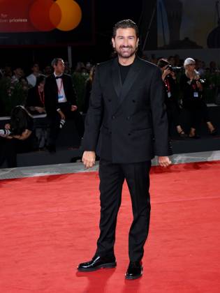 Venice, 82nd Venice International Film Festival 2025 - evening 5 - red carpet Filming Italy Venice Award Pictured: Alessandro Siani  Copyright: xAlbertoxTerenghi PoolxPhotoxEventsx06x xipa-agency.netx xPoolxPhotoxEventsx06x IPA_Agency_IPA63803605