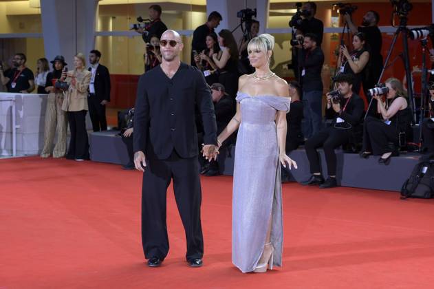 Claudio Pallitto und MIcaela Ramazzotti bei der Verleihung vom Filming Italy Venice Award auf der Biennale di Venezia 2025 82. Internationale Filmfestspiele von Venedig im Palazzo del Cinema. Venedig, 31.08.2025