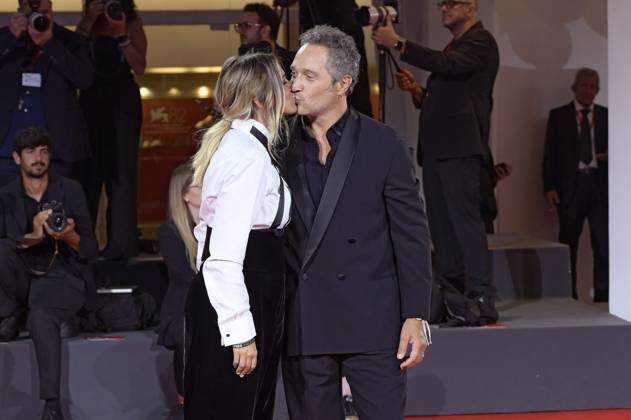 Francesca Barra mit Ehemann Claudio Santamaria bei der Verleihung vom Filming Italy Venice Award auf der Biennale di Venezia 2025 82. Internationale Filmfestspiele von Venedig im Palazzo del Cinema. Venedig, 31.08.2025