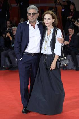 Sergio Castellitto mit Ehefrau Margareth Mazzantini bei der Verleihung vom Filming Italy Venice Award auf der Biennale di Venezia 2025 82. Internationale Filmfestspiele von Venedig im Palazzo del Cinema. Venedig, 31.08.2025