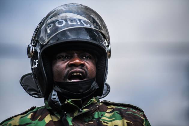 Demonstration against high cost of living in Kenyan capital Nairobi NAIROBI, KENYA - JULY 19: A Kenyan police is seen as they intervene people, take part in a demonstration held against the rising the cost of living, in Nairobi, Kenya on July 19, 2023. Nayrobi Kenya. Editorial use only. Please get in touch for any other usage.  Copyright: x2025xAnadoluxGeraldxAndersonx