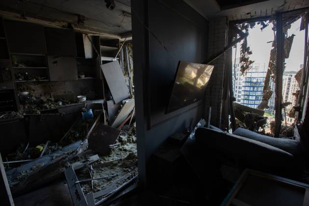 Russian drone attack in residential building of Kyiv KYIV, UKRAINE - JULY 13: An inside view of the damaged residential building after Russian drone attack in Kyiv, Ukraine amid Russia-Ukraine war on July 13, 2023. Ukraine World. Editorial use only. Please get in touch for any other usage. Copyright: x2025xAnadoluxOleksiixChumachenkox
