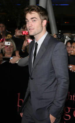 Robert Pattinson The Twilight Saga: Breaking Dawn - Part 1 World Premiere held at Nokia Theatre L.A. Live Los Angeles, California - 14.11.11, Los Angeles, California, United States Adriana M. Bar 3610571