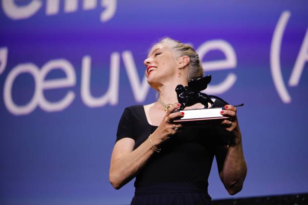 Award Winners, 82nd Venice International Film Festival ValÃ rie Donzelli receives the Best Screenplay Award for At Work . Venice, Italy 06 September 2025, Credit:Mirco Toniolo Avalon Italy, Venice  Copyright: xMircoxToniolox xAvalonx 1034802185