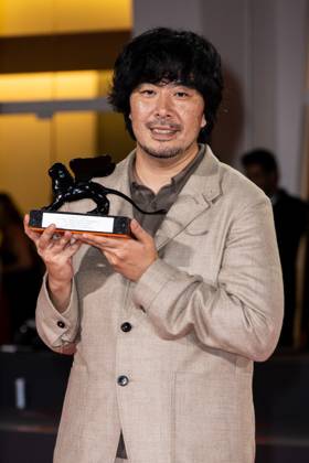 82nd Venice Film Festival Red carpet winners Palazzo del Cinema - Venice Lido, Italy Akio Fujimoto 82nd Venice Film Festival Red carpet winners Palazzo del Cinema - Venice Lido, Italy 6th September 2025  Copyright: xMAXxMONTINGELLI SGPx