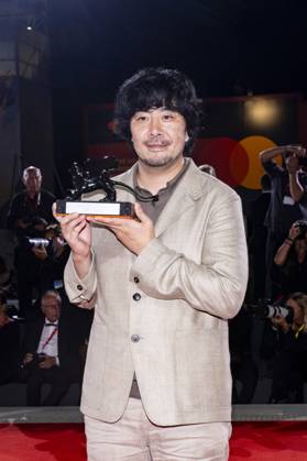 82nd Venice Film Festival Red carpet winners Palazzo del Cinema - Venice Lido, Italy Akio Fujimoto 82nd Venice Film Festival Red carpet winners Palazzo del Cinema - Venice Lido, Italy 6th September 2025  Copyright: xALFONSOxCATALANO SGPITALIAx