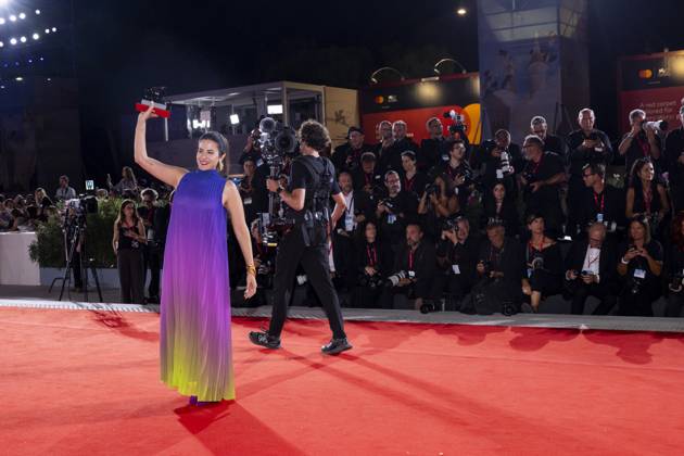 82nd Venice Film Festival Red carpet winners Palazzo del Cinema - Venice Lido, Italy Negar Motevalymeidanshah 82nd Venice Film Festival Red carpet winners Palazzo del Cinema - Venice Lido, Italy 6th September 2025  Copyright: xALFONSOxCATALANO SGPITALIAx