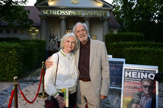 Achim Wolff und Rita Feldmeier bei der Premiere zum Theaterstück Der eingebildet Kranke im Schlosspark Theater. Berlin, 05.09.2025 Berlin Germany Copyright: xMatthiasxWehnertx