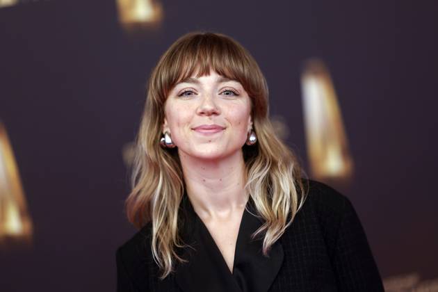 Regisseurin Elsa van Damke beim roten Teppich bei der Nacht der Kreativen 2025. Die Nacht der Kreativen am Vorabend zum Deutschen Fernsehpreis verleiht jedes Jahr Fernsehpreise an Menschen hinter der Kamera. Köln, 09.09.2025 NRW Deutschland Copyright: xChristophxHardtx