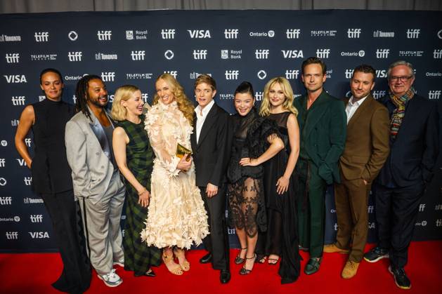 September 9, 2025, Toronto, On, Canada: The cast and showrunners of Wayward pose for a group photo on the red carpet for the film at the Toronto International Film Festival in Toronto on Tuesday, September 9, 2025. Toronto Canada - ZUMAc35_ 20250909_zaf_c35_135 Copyright: xLauraxProctorx