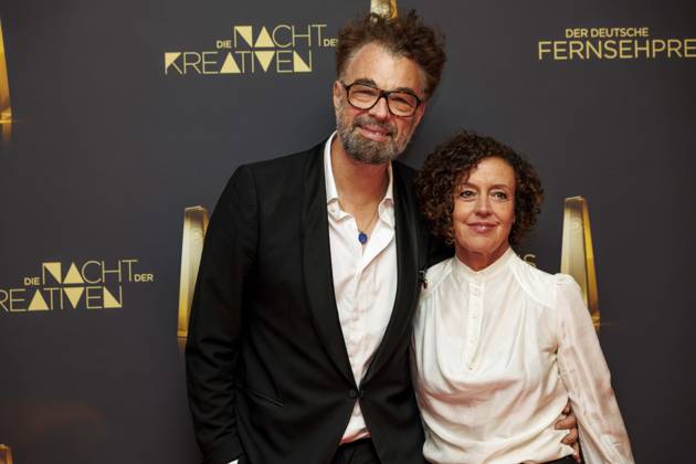 abb Jan Schomburg Regisseur und Maria Schrader zu Gast auf dem roten Teppich bei der Nacht der Kreativen - Der Deutsche Fernsehpreis 2025 in der Flora am 09.09.2025 in Koeln NRW Deutschland