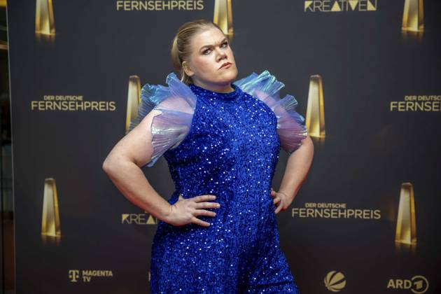 abb Gisa Flake Schauspielerin zu Gast auf dem roten Teppich bei der Nacht der Kreativen - Der Deutsche Fernsehpreis 2025 in der Flora am 09.09.2025 in Koeln NRW Deutschland